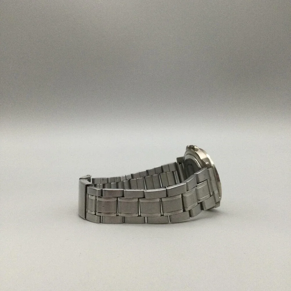 Kenneth Cole Mens Watch 38mm White Dial Steel Date 50M KC0302 New Battery 8